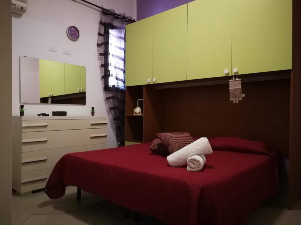 Private Studios - Monolocale Privato Palermo Kültér fotó