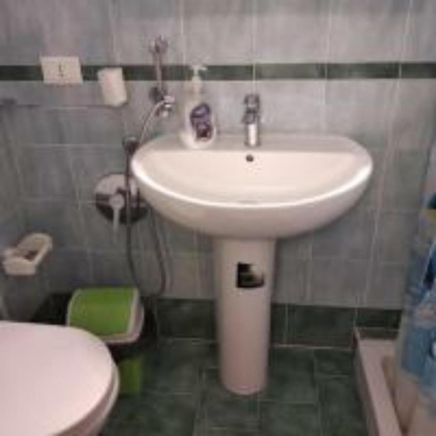 Private Studios - Monolocale Privato Palermo Kültér fotó